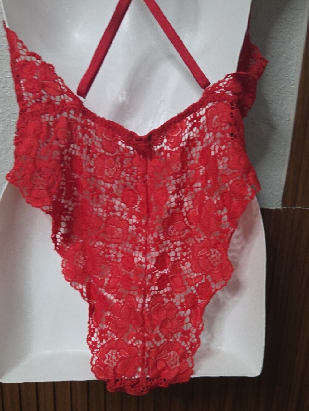Victoria's Secret Red Lace Plunge Bodysuit Large Size - Picture 4 of 6
